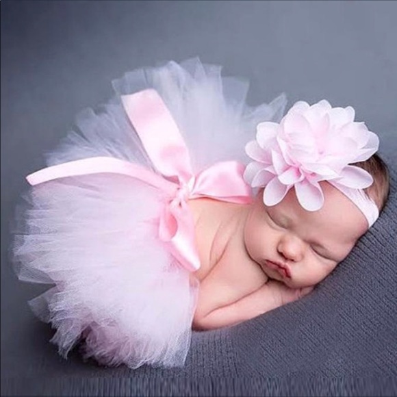 🌸New🌸Adorable Pink Tutu with Headband 🌸 - Picture 1 of 2